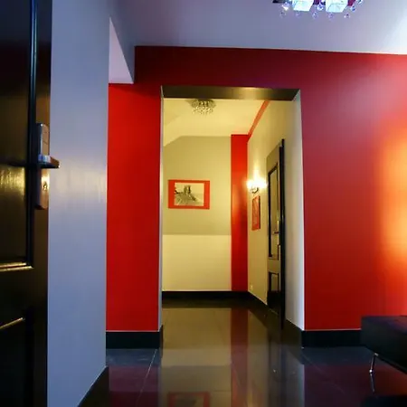 Superiq Villa